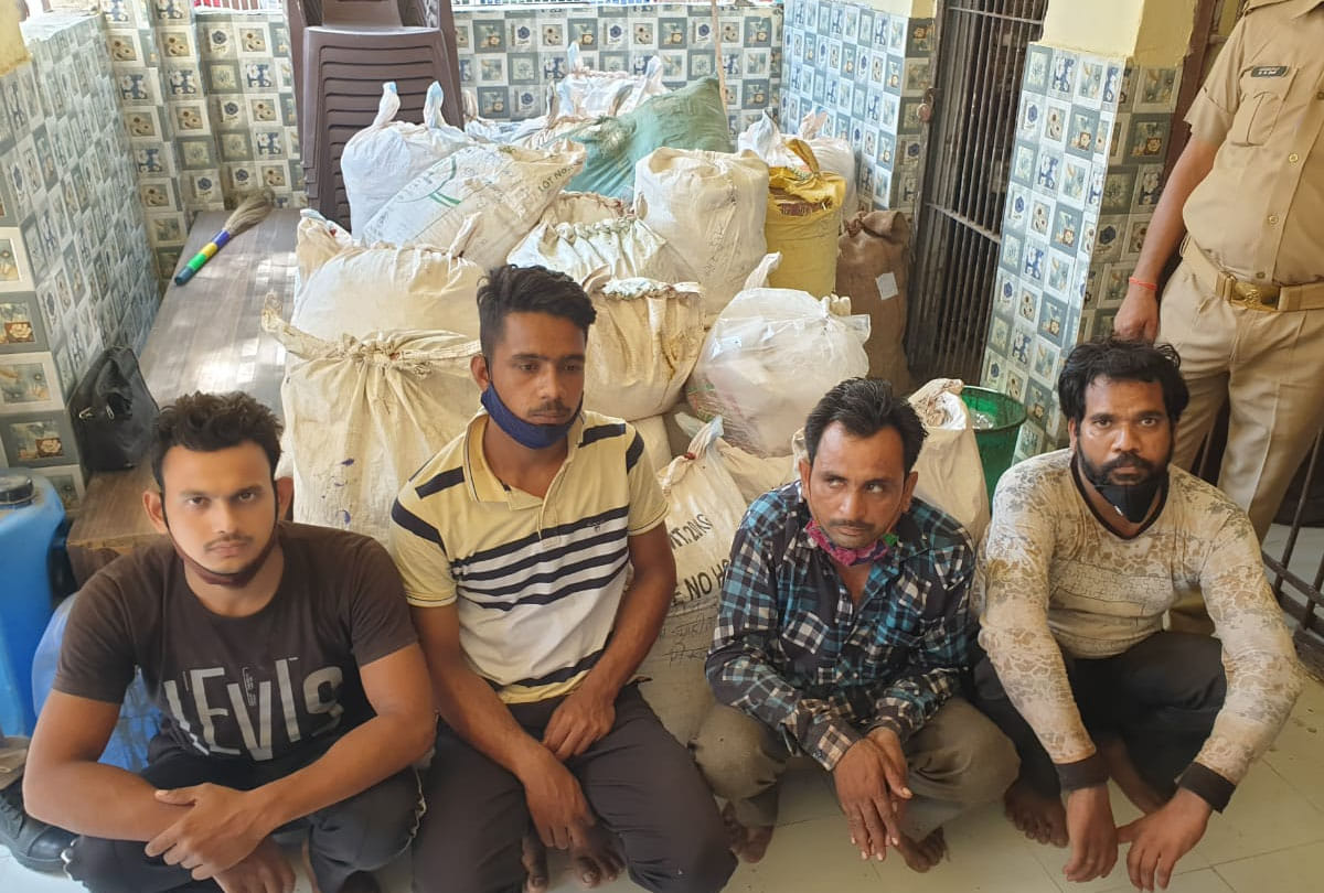 Fake Gutka factory busted in kanpur