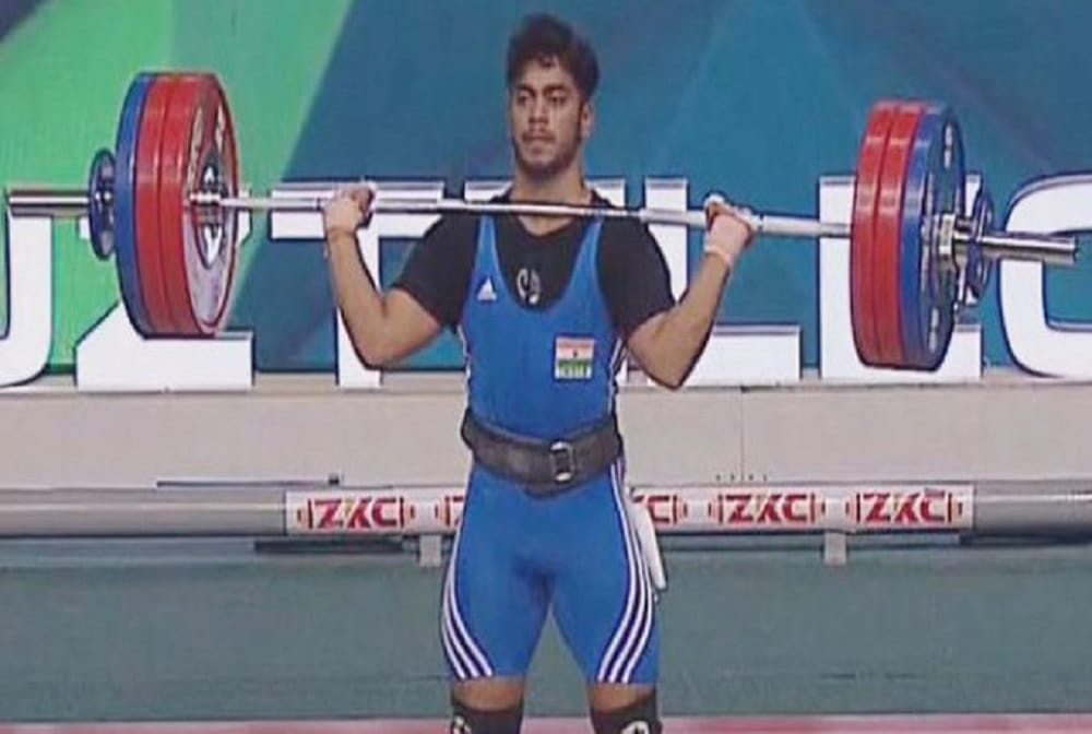 Indian Weightlifter Achinta Sheuli won silver at World Junior Weightlifting Championship