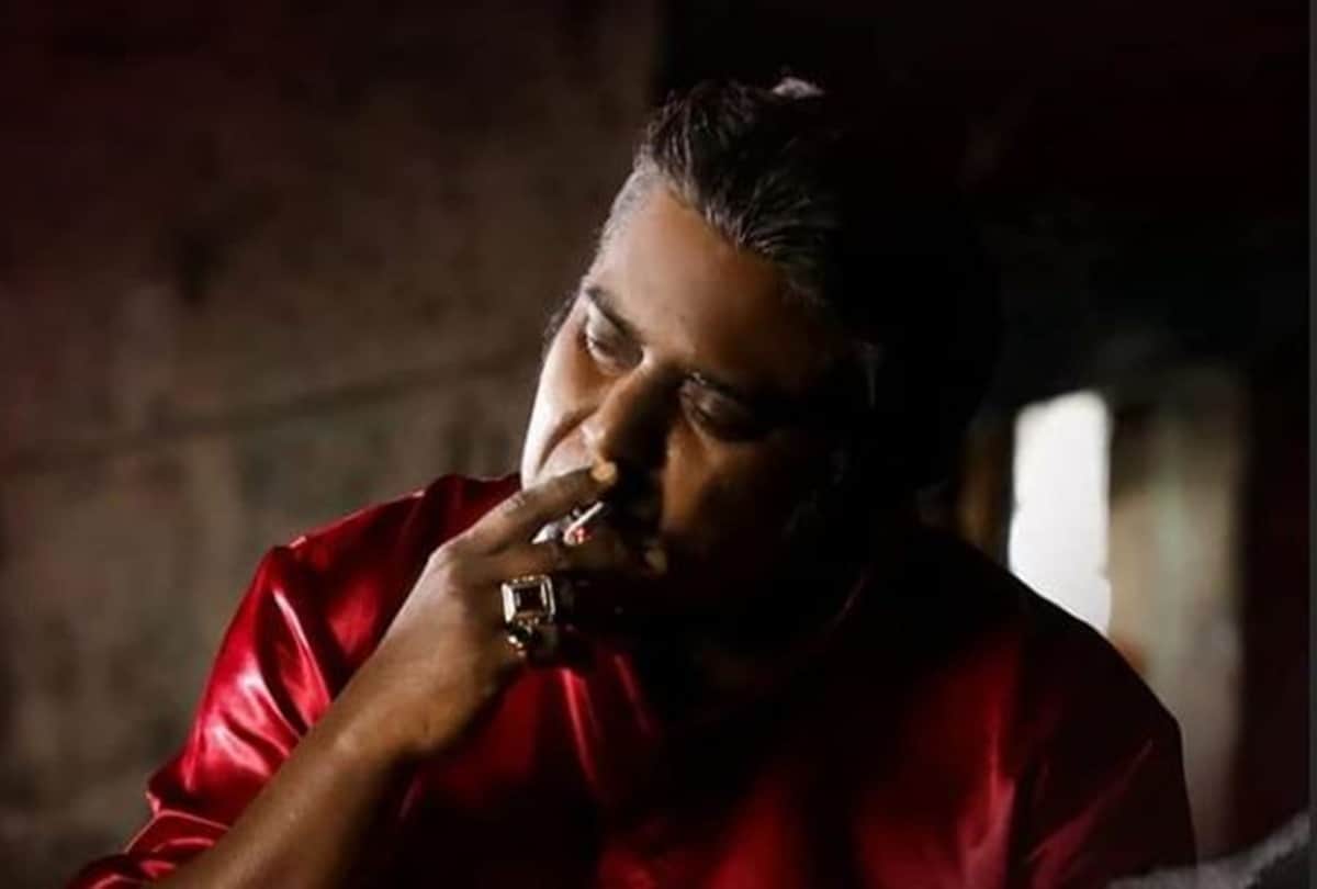 Dibyendu bhattacharya mother Gayatri passed away due to Heart attack actor could not attend last rites