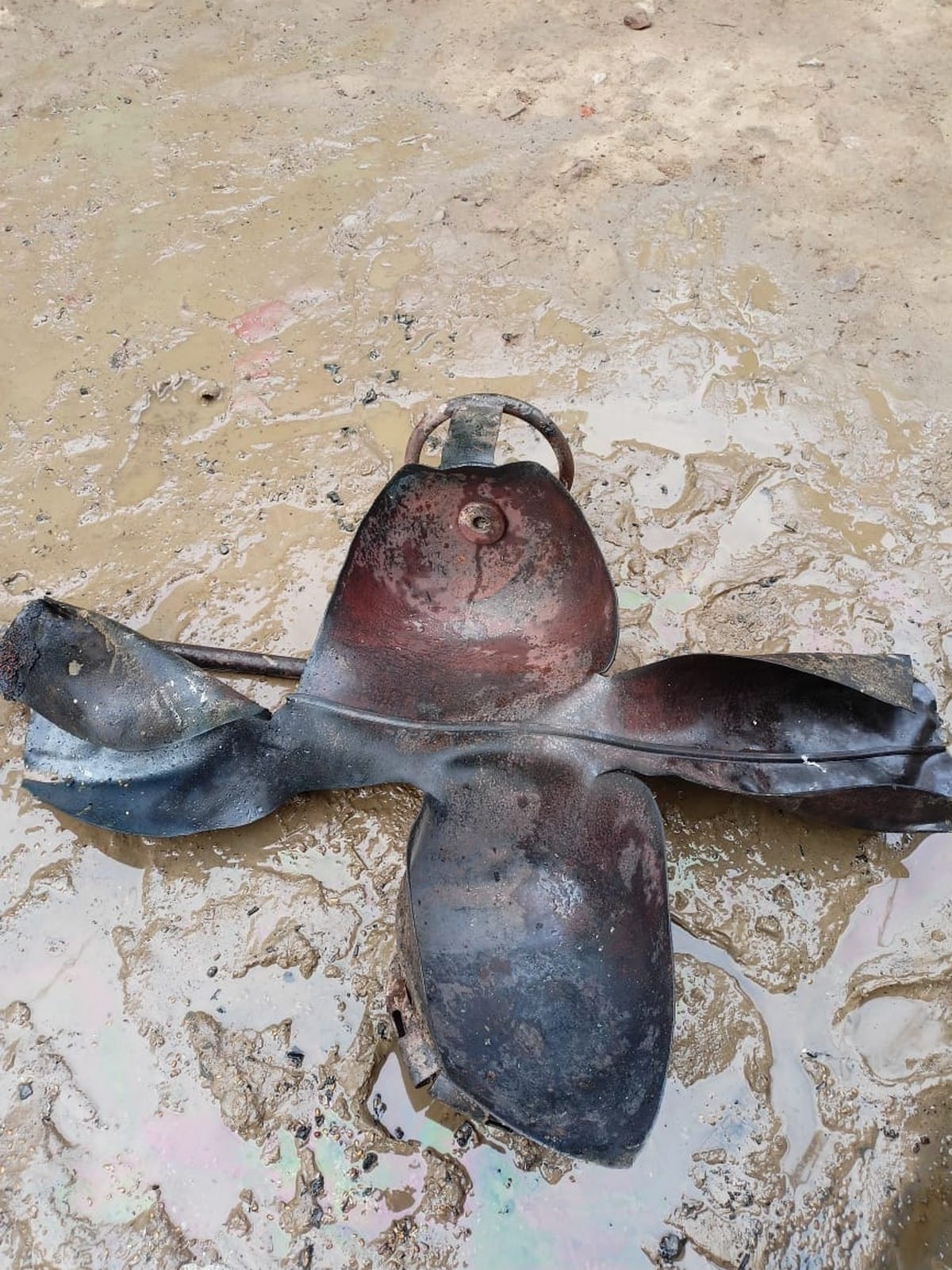 cylinder blast home burnt in varanasi