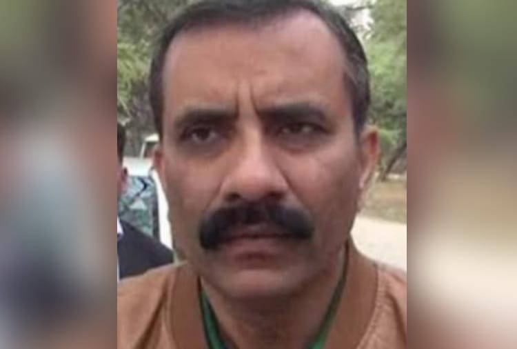Haryana Chief Secretary receives threaten message on WhatsApp