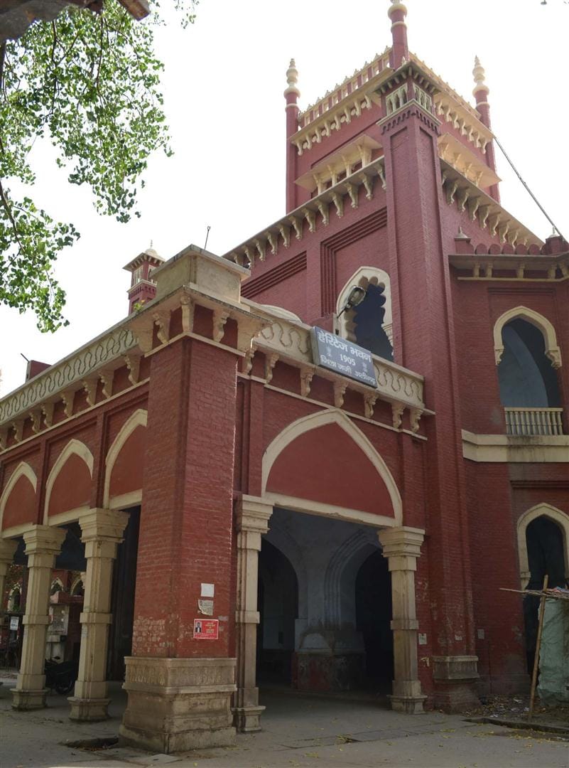 Corona's impact .. Hearing postponed in 1.55 lakh cases