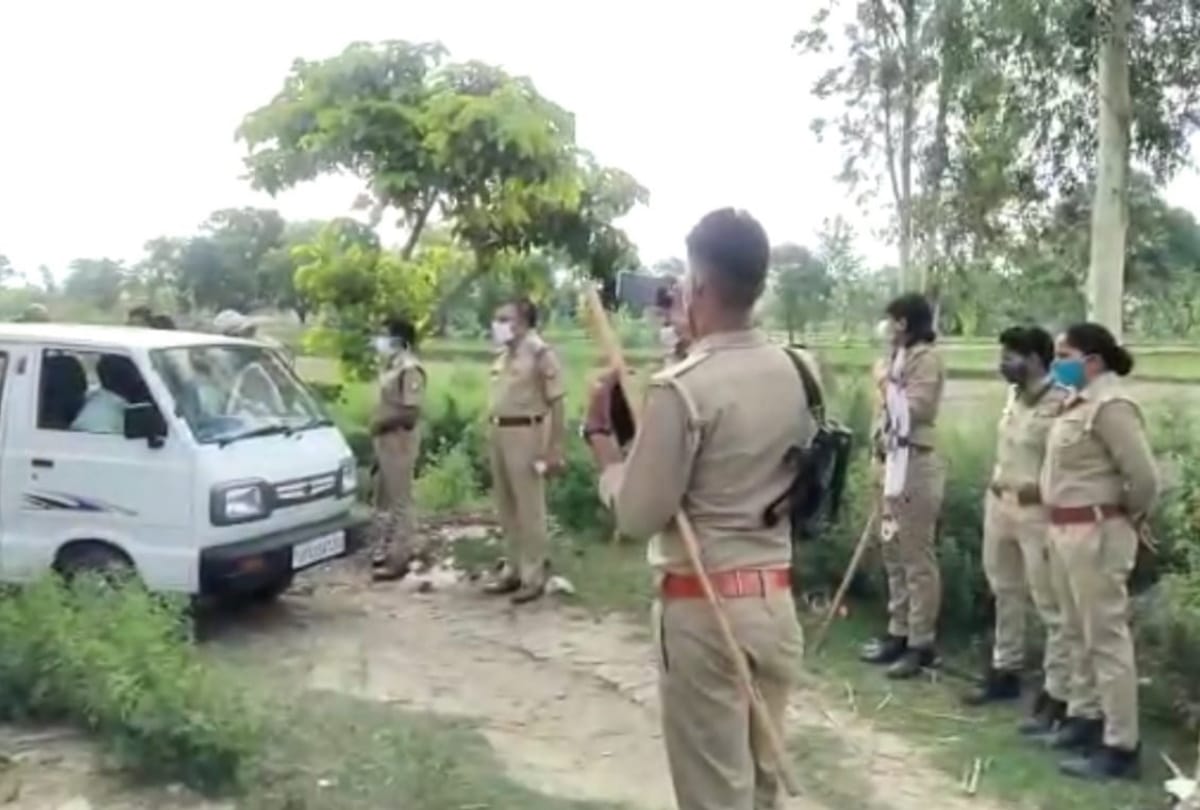 Seven Years old child brutally murdered in Sitapur.