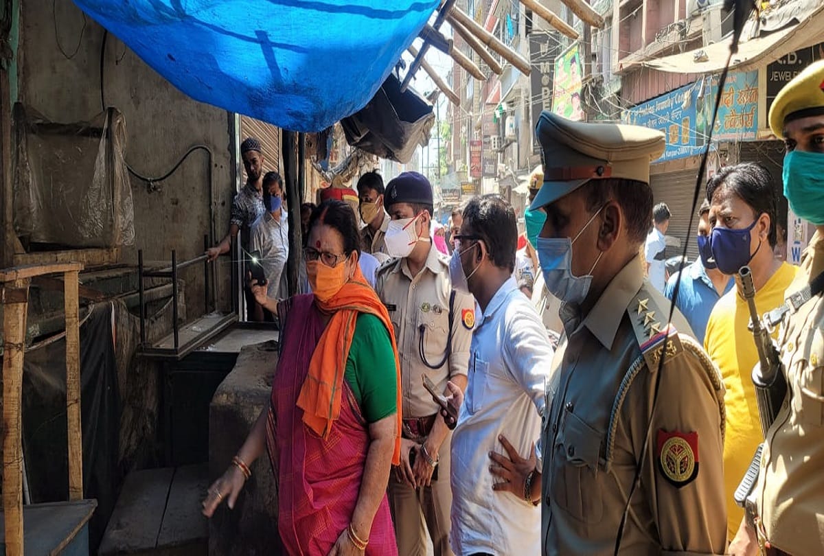 Kanpur: FIR in the section for hurting religious sentiments on sellers of biryani on the platform of ancient temple