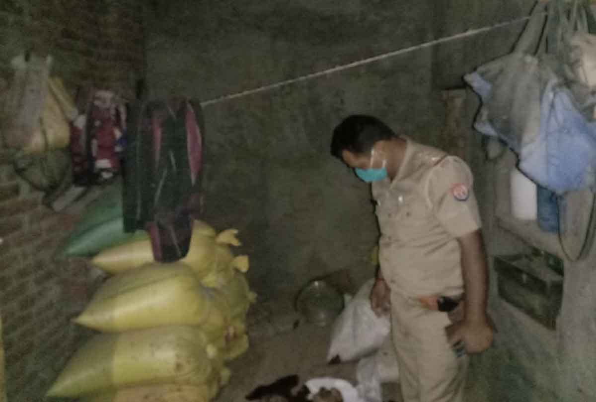 Kanpur dehat: Son shoots father after controversy, died