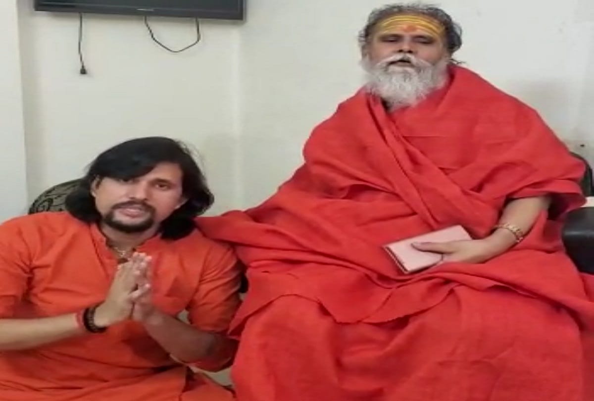 mahant narendra giri forgave after anand giri apologized