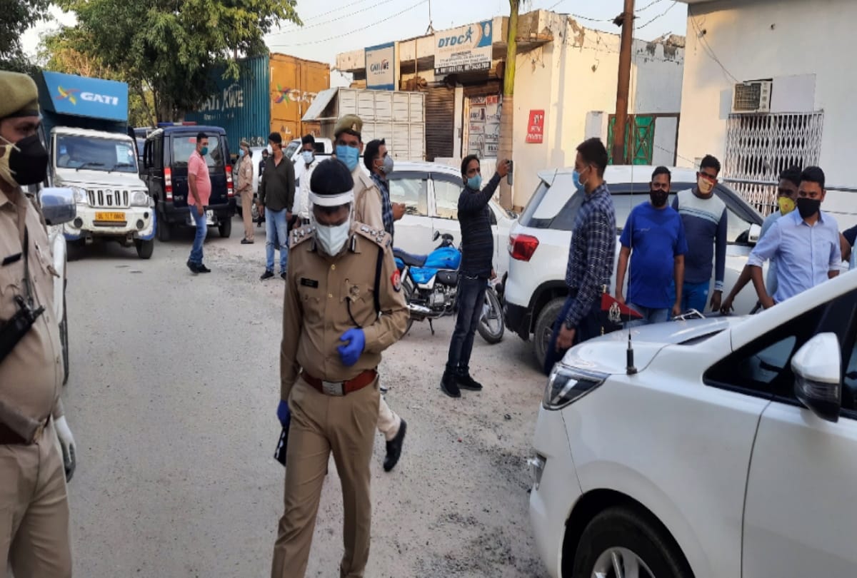 ghaziabad one crore robbery one of the robber name was doctor they knew where was cash didnt touch anything