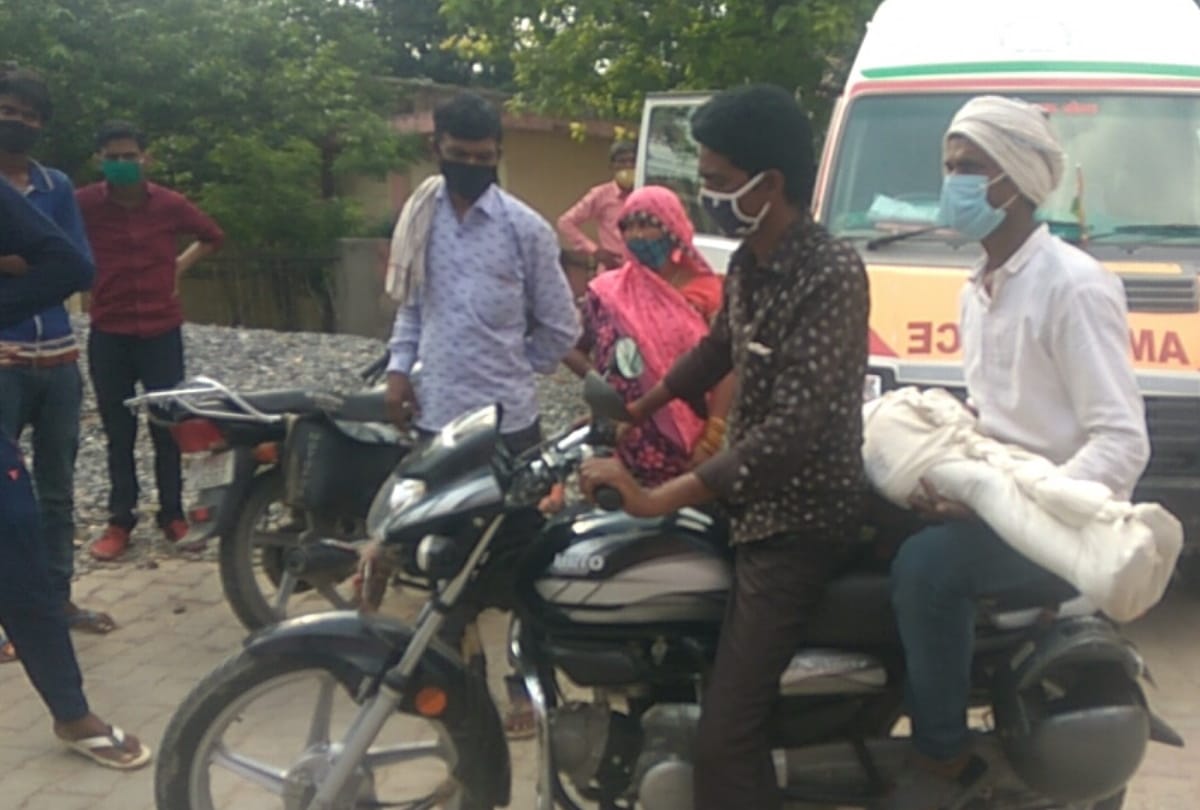 Action taken for not providing vehicle to dead child father.