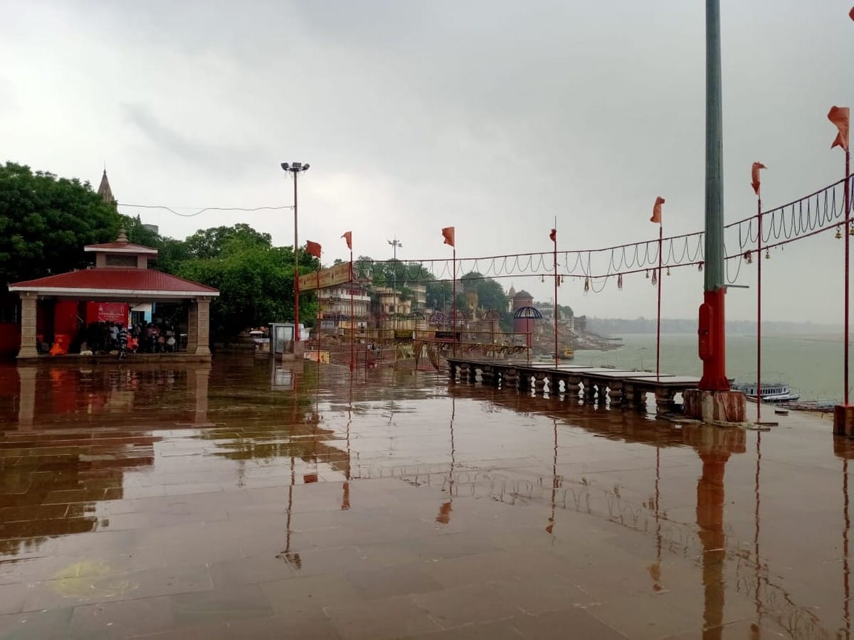 Cyclone yaas impact in varanasi: temperature dicrease due rain