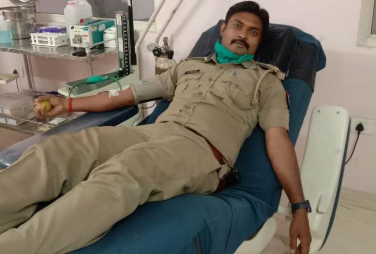 SSP Dinesh Kumar Prabhu transferred six inspectors in gorakhpur