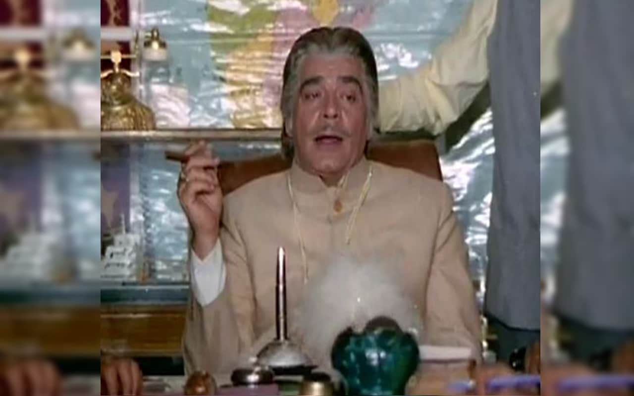 Ajit Khan bollywood iconic villain unknown life facts sleeping in cement pipe in struggle days in mumbai
