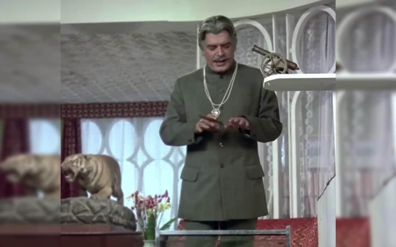 Ajit Khan bollywood iconic villain unknown life facts sleeping in cement pipe in struggle days in mumbai