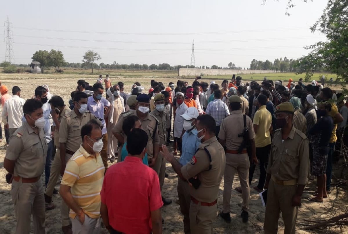 Aligarh Liquor Case 514 policemen transferred Major reshuffle in police department