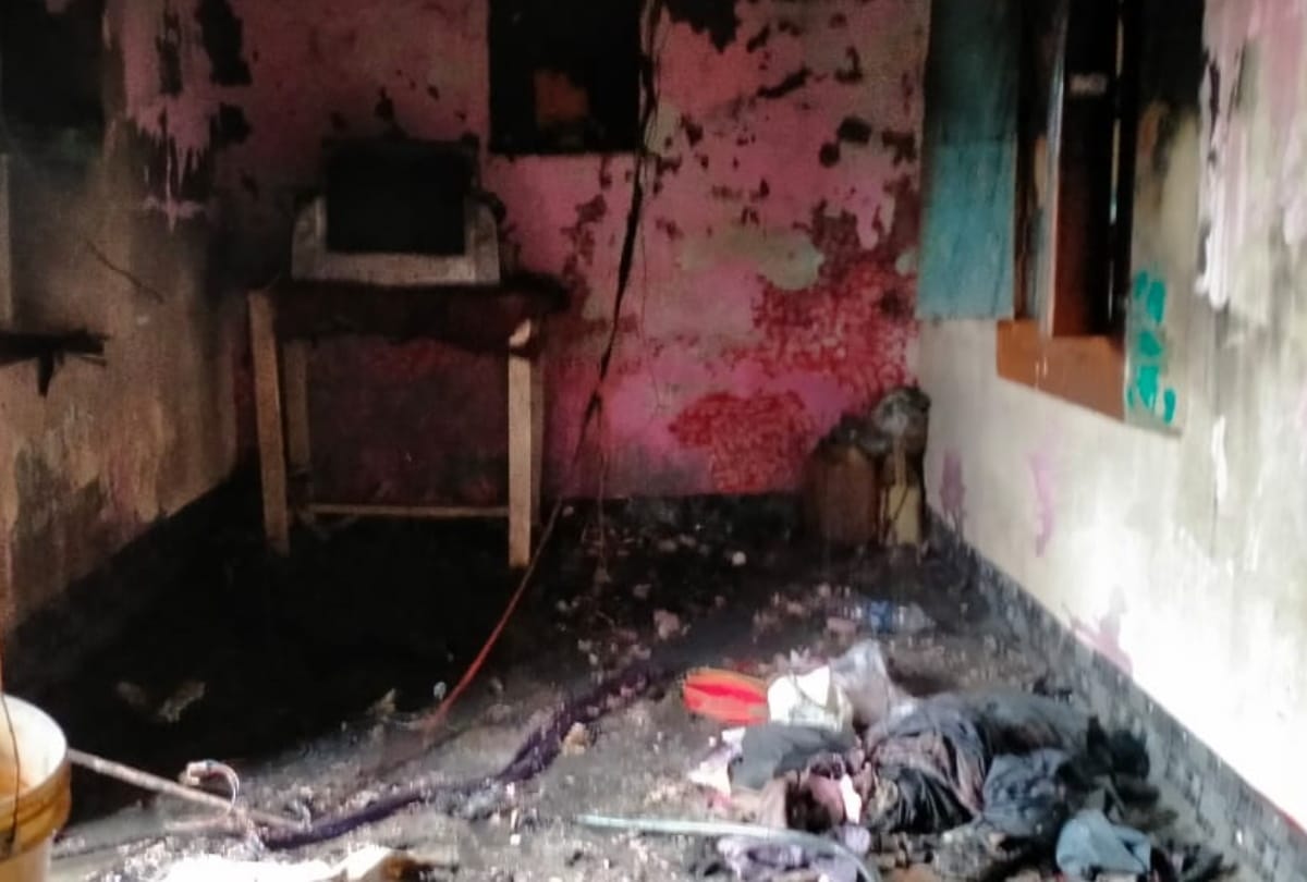 Massive fire breaks out in house at Gorakhpur one injured