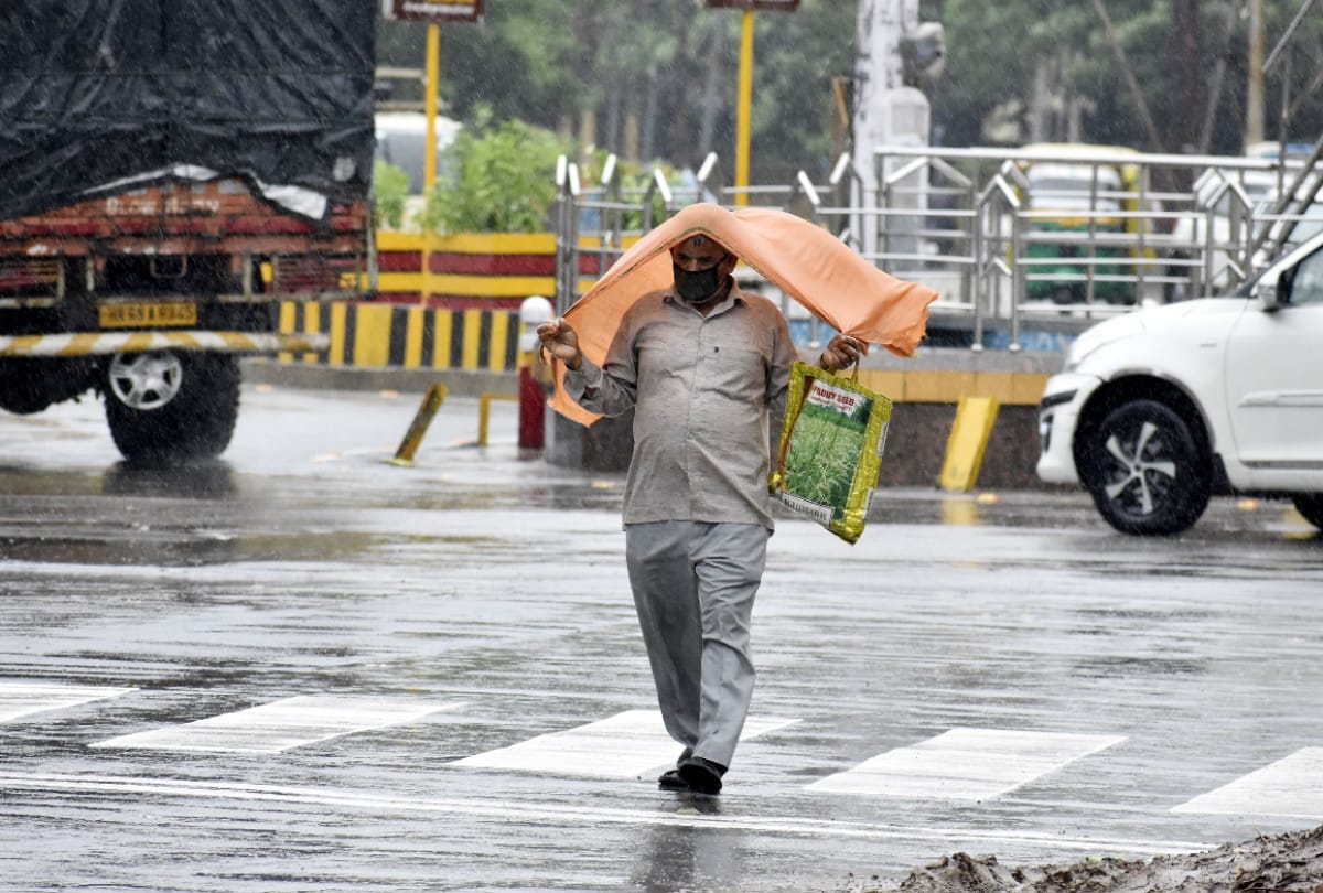 Chances of rain being made from Monday in Gorakhpur