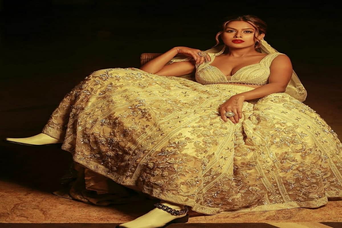 nia sharma latest sexy look in bridal photoshoot in hindi