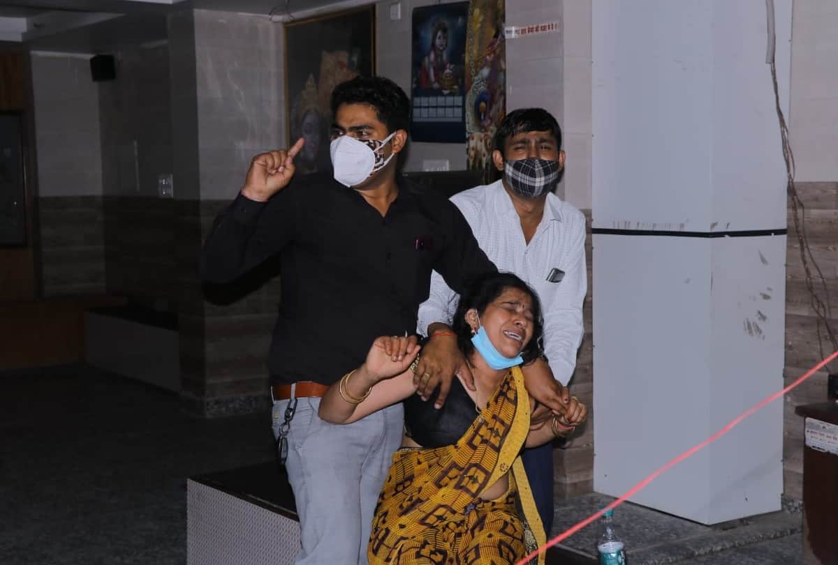 Agra murder news Shivam Yadav murdered in love affair