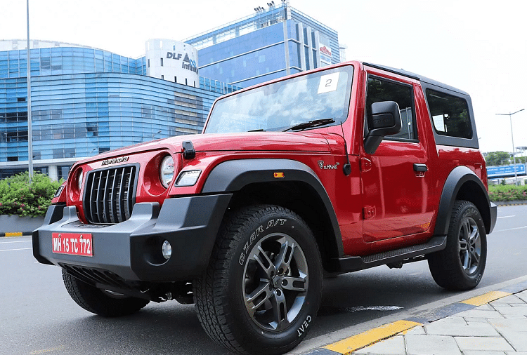 Mahindra Thar 2WD: आ रहा है महिंद्रा थार का सस्ता मॉडल, मिलेंगे नए रंग, इतनी हो सकती है कीमत Mahindra Thar