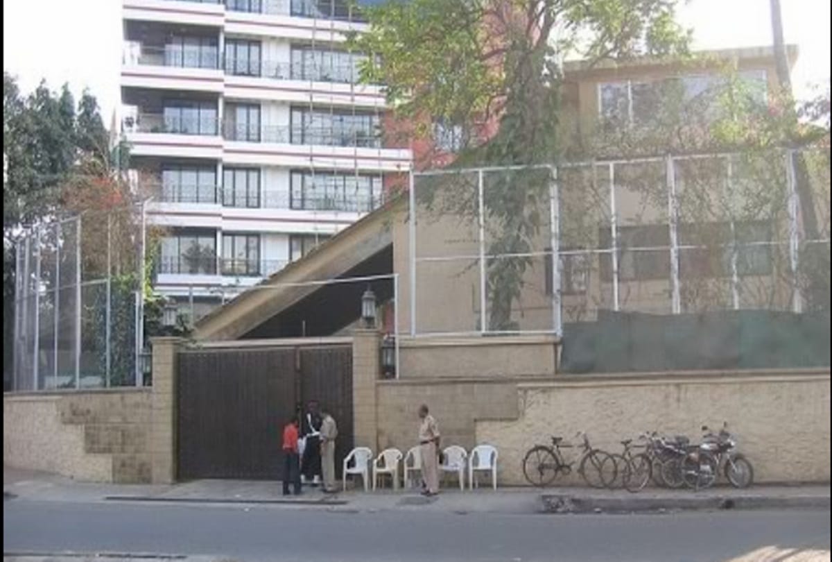Amitabh Bachchan Property Net Worth Jalsa janak duplex apartment Inside Pictures