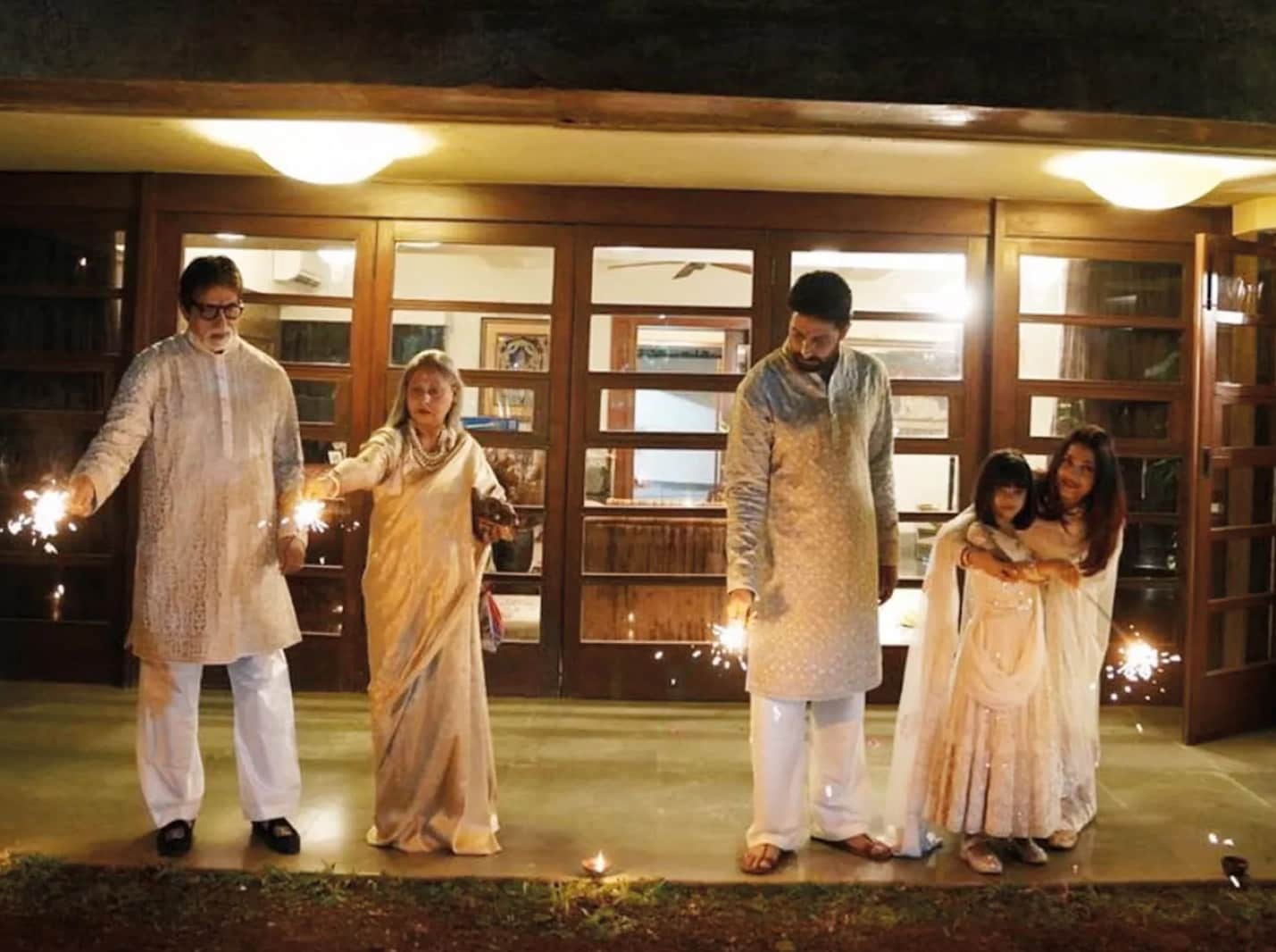 Amitabh Bachchan Property Net Worth Jalsa janak duplex apartment Inside Pictures