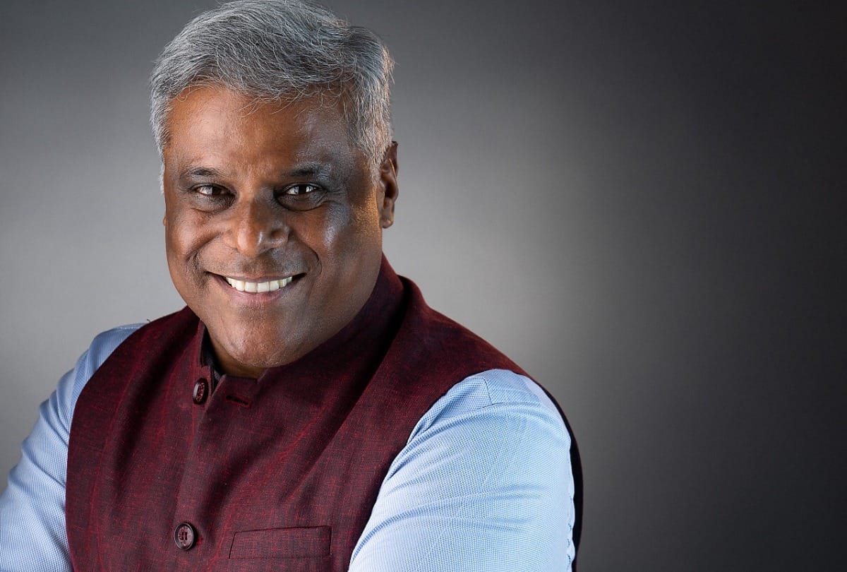 Renowned Actor Ashish Vidyarthi Speaks To Pankaj Shukla On First Break Directors Amitabh Bachchan