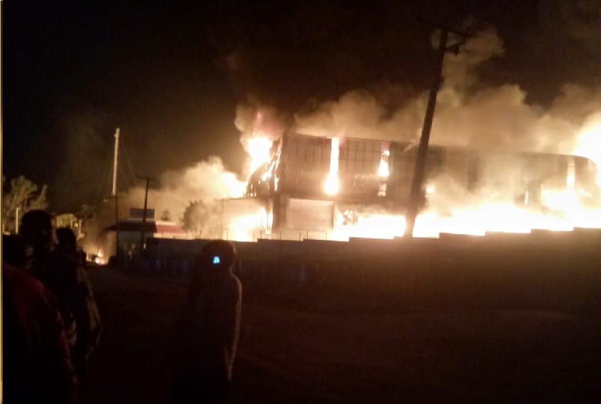 Chemical factory caught fire in Udhampur and burnt into ashes