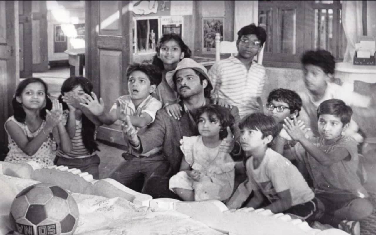 Did you know Anupam Kher Was Mogambo In 'Mr India' For 2-3 Months Before Amrish Puri Took Over