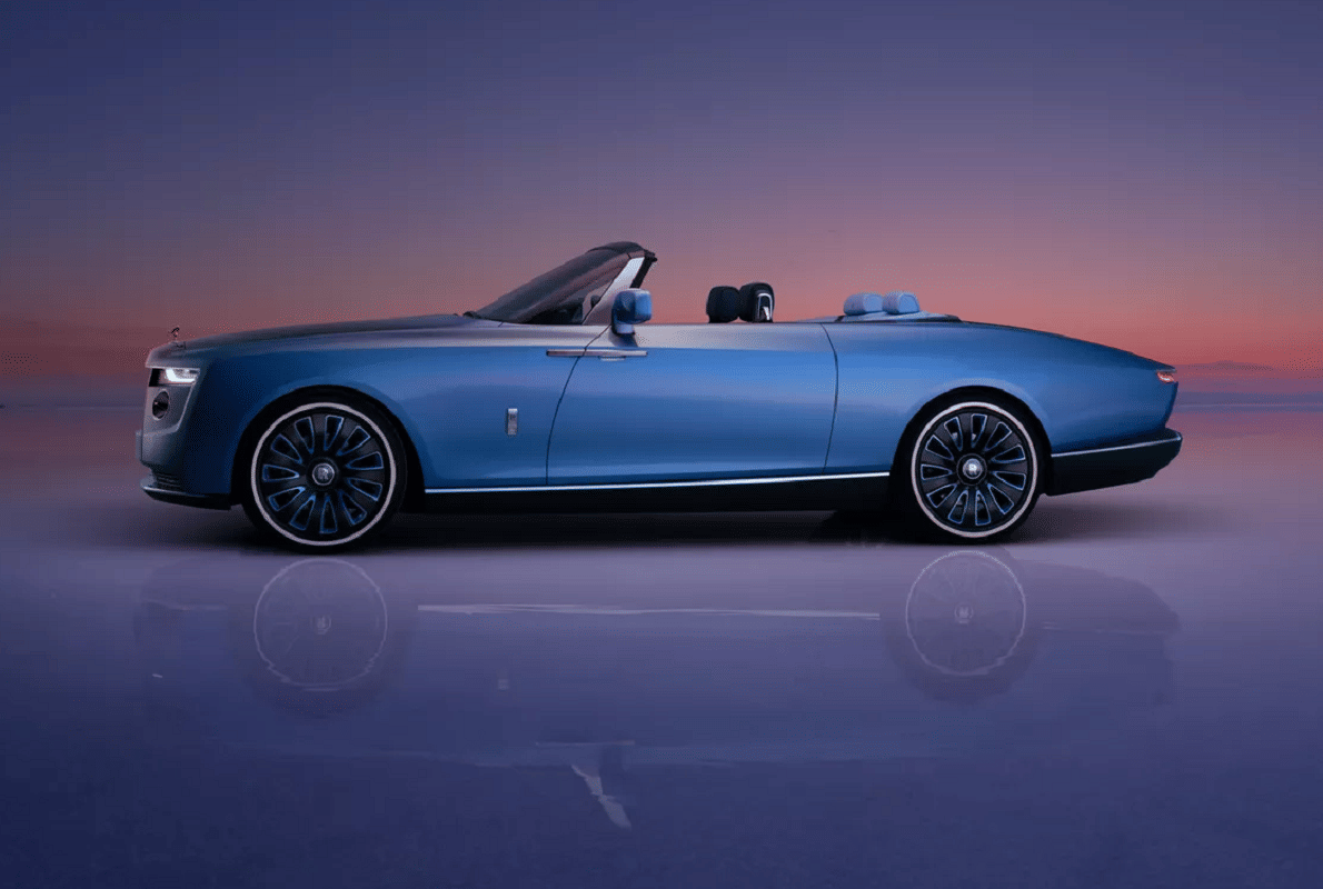 Rolls-Royce Boat Tail the most expensive car in the world Rolls-Royce introduces bespoke coachbuilt Boat Tail