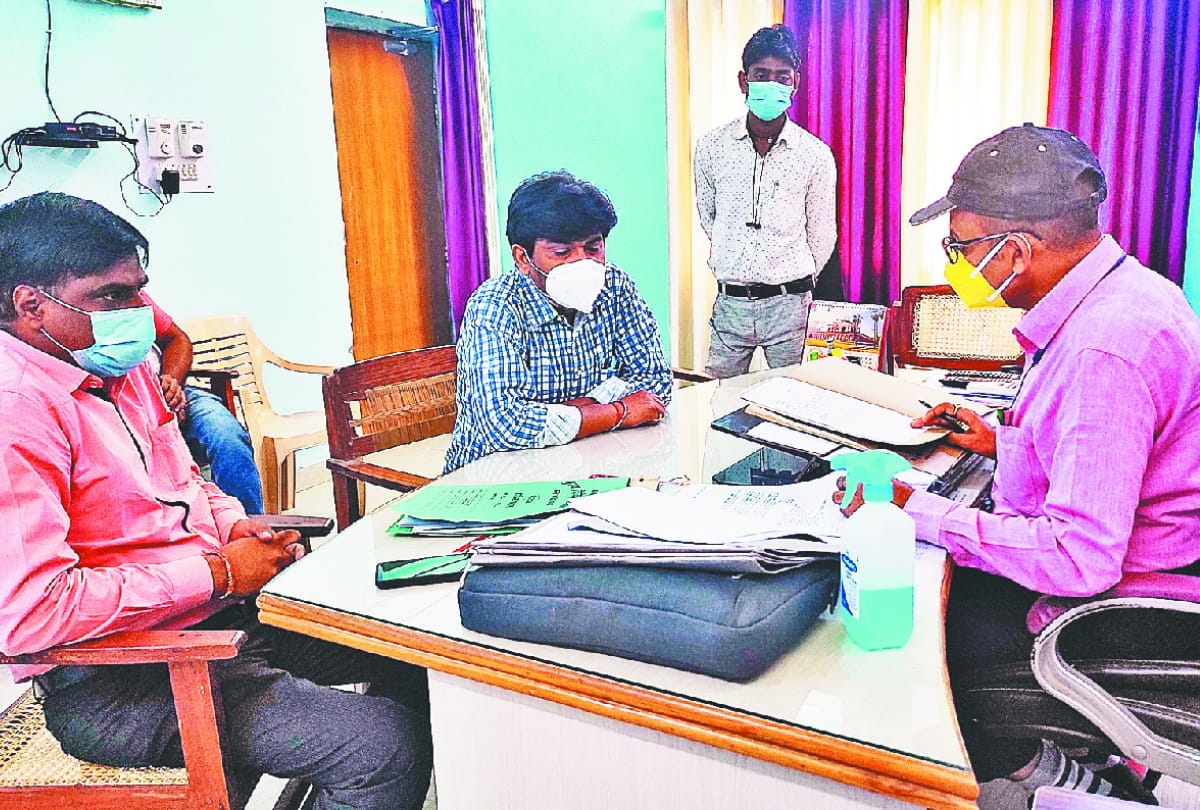 Three workers including two doctors died in 25 days at sant kabir nagar