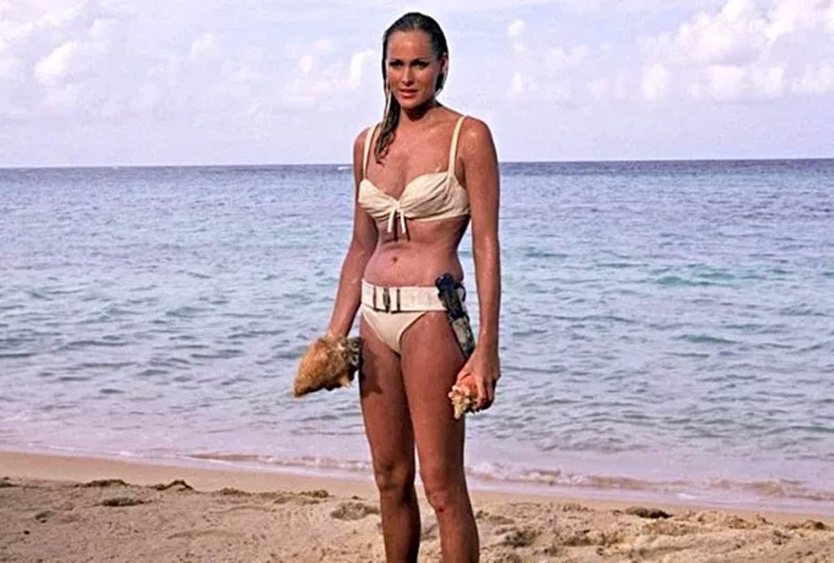 All Intresting facts About James Bond First Movie Dr No It Was A All time Hit