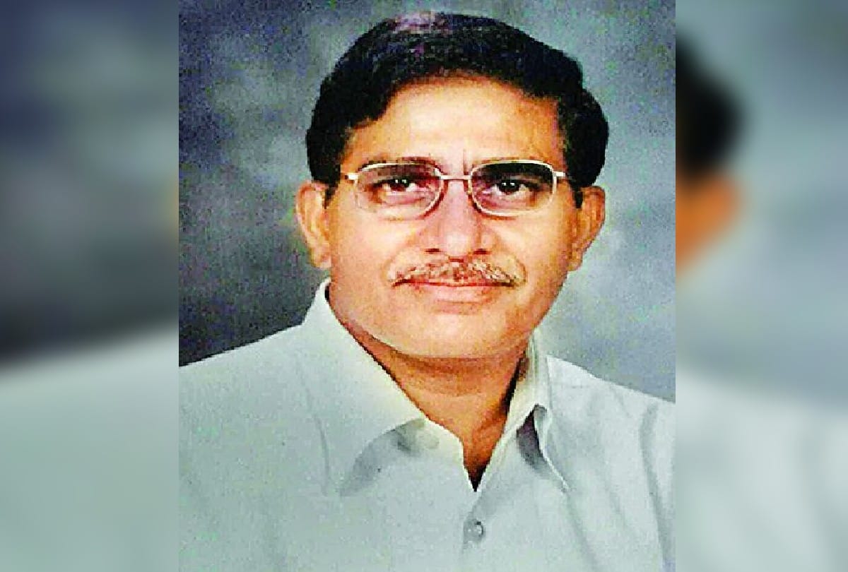Businessman Commits Suicide Inside Story