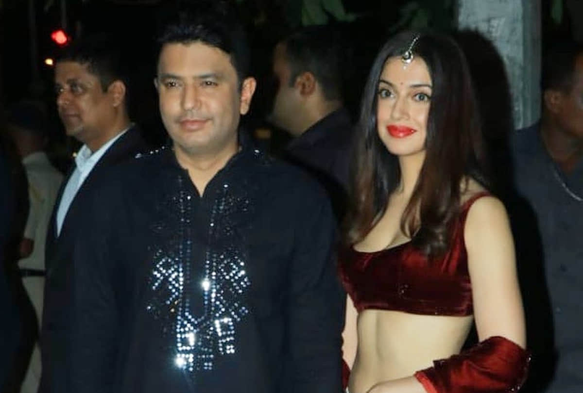 divya khosla kumar in bachchan diwali party 2019 wore lehenga with velvet blouse grab limelight