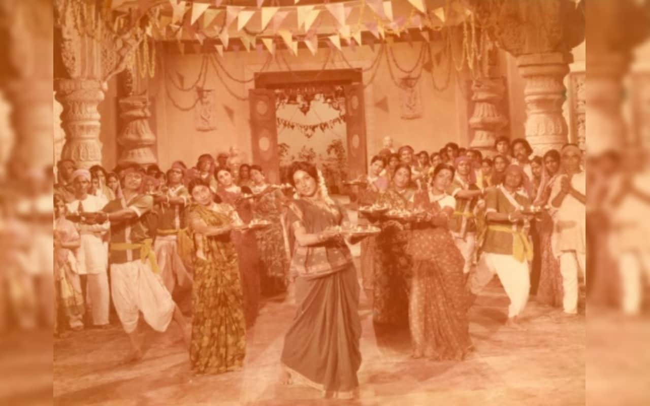 Bioscope with Pankaj Shukla Jai Santoshi Maa 1975 Anita Guha Satram Rohra Kavi Pradeep C Arjun