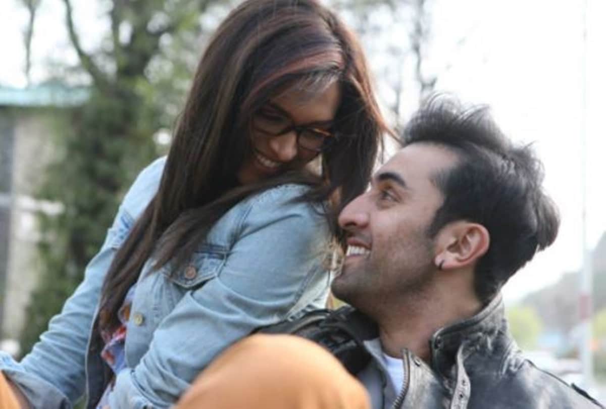 Ranbir kapoor and deepika padukone film ye jawani hai deewani completed 8 years these reasons made film more memorable