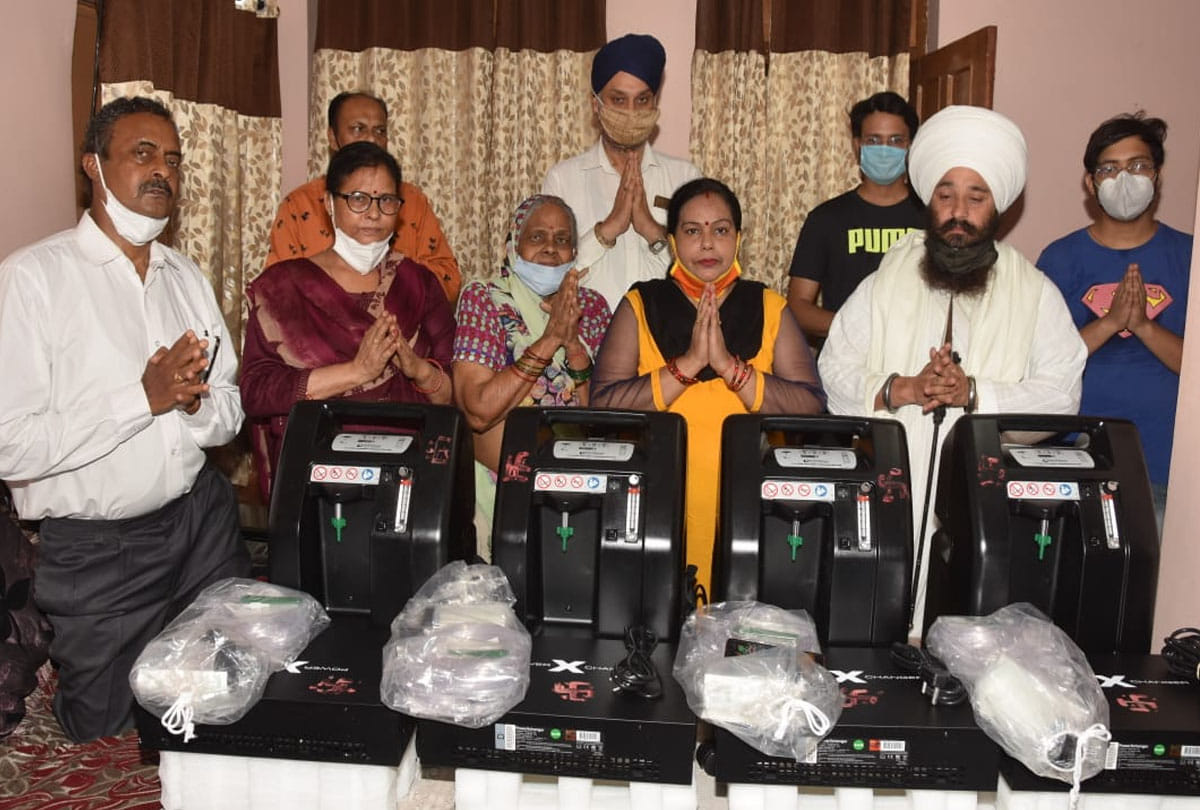 Oxygen concentrator sent from America