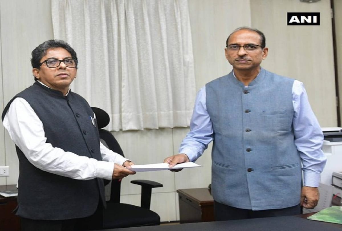 big reshufflel in Bengal: Harikrishna Dwivedi becomes Chief Secretary,  Bandopadhyay Chief Advisor to Mamta