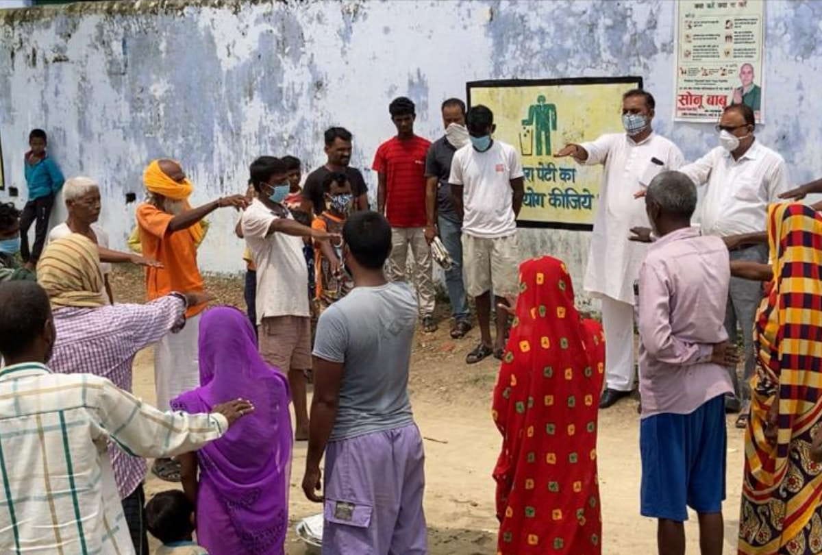 World No Tobacco Day 2021 woman burnt tobacco bidis husbands took oath in siddharthnagar
