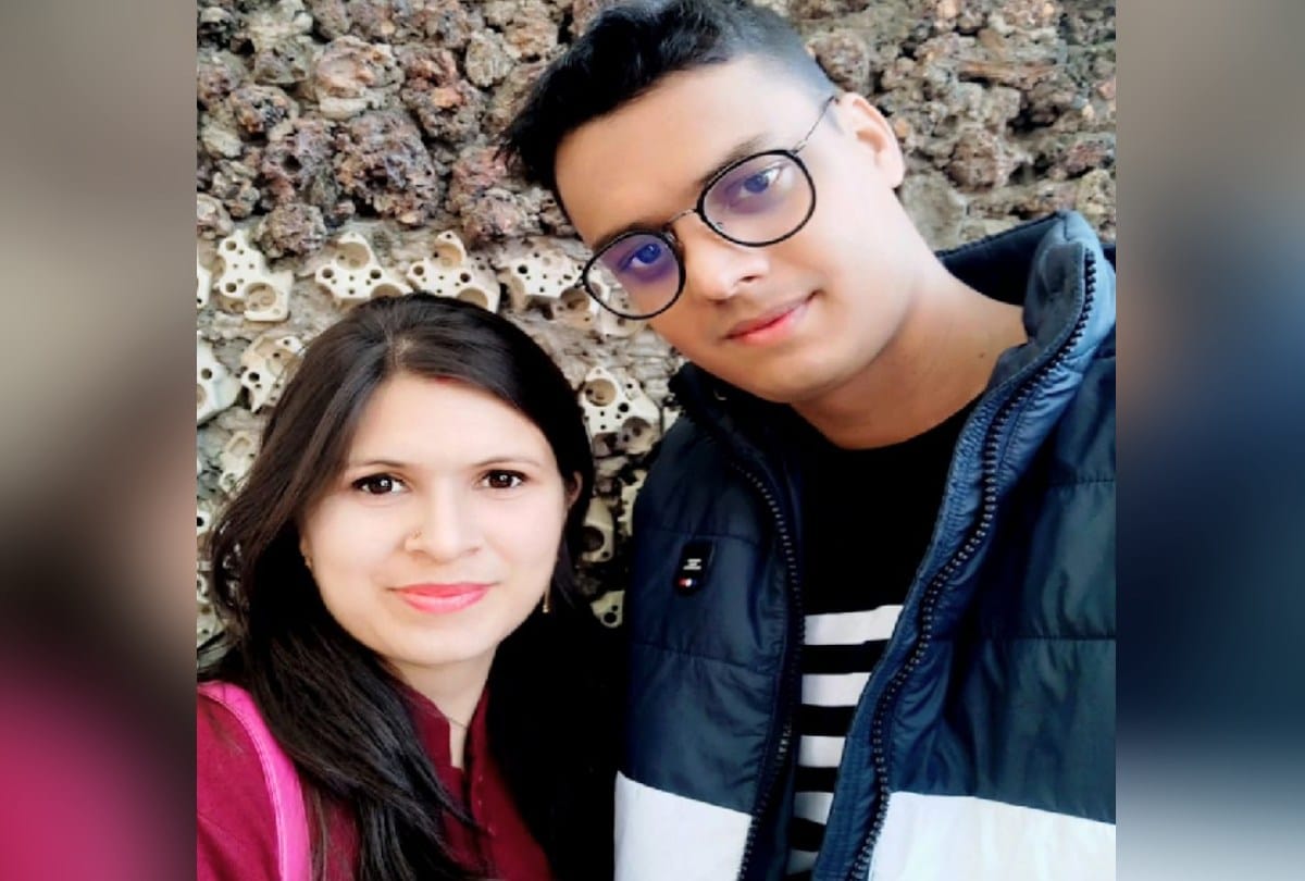 Husband and wife are fighting war against Corona leaving one and a half year old daughter with grandmother