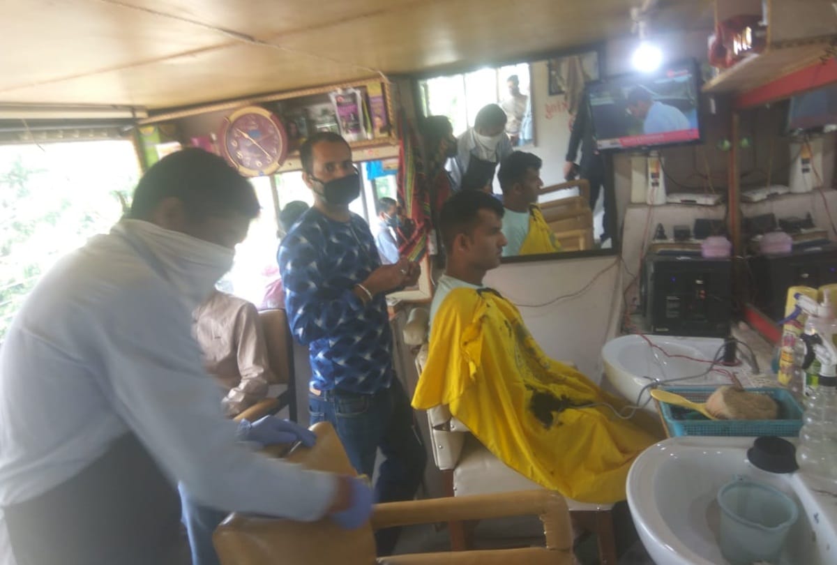 corona curfew in himachal pradesh all shops opened for five hours from today 30 percent employees attend offices