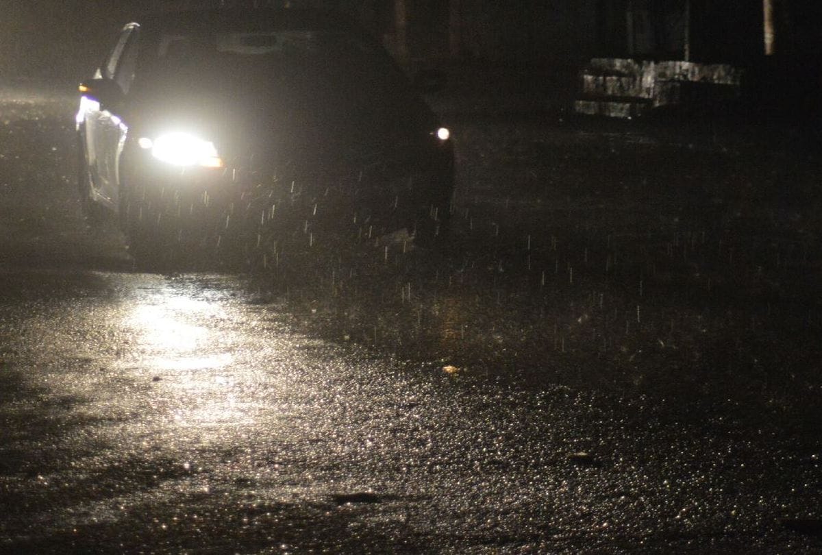Weather changed due to rain in Muzaffarnagar Saharanpur, shadow dark due to power failure