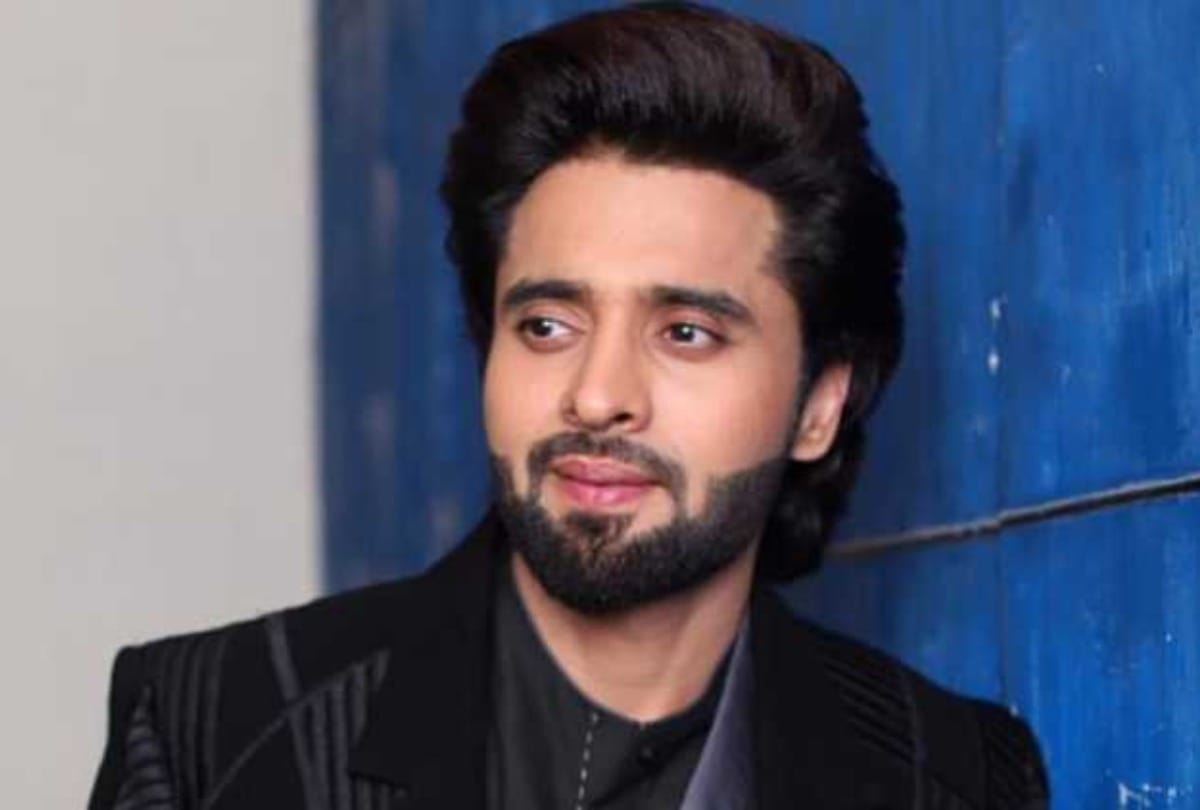 top news: Actor Karan arrested in connection get bail and Jackie Bhagnani accused for rape