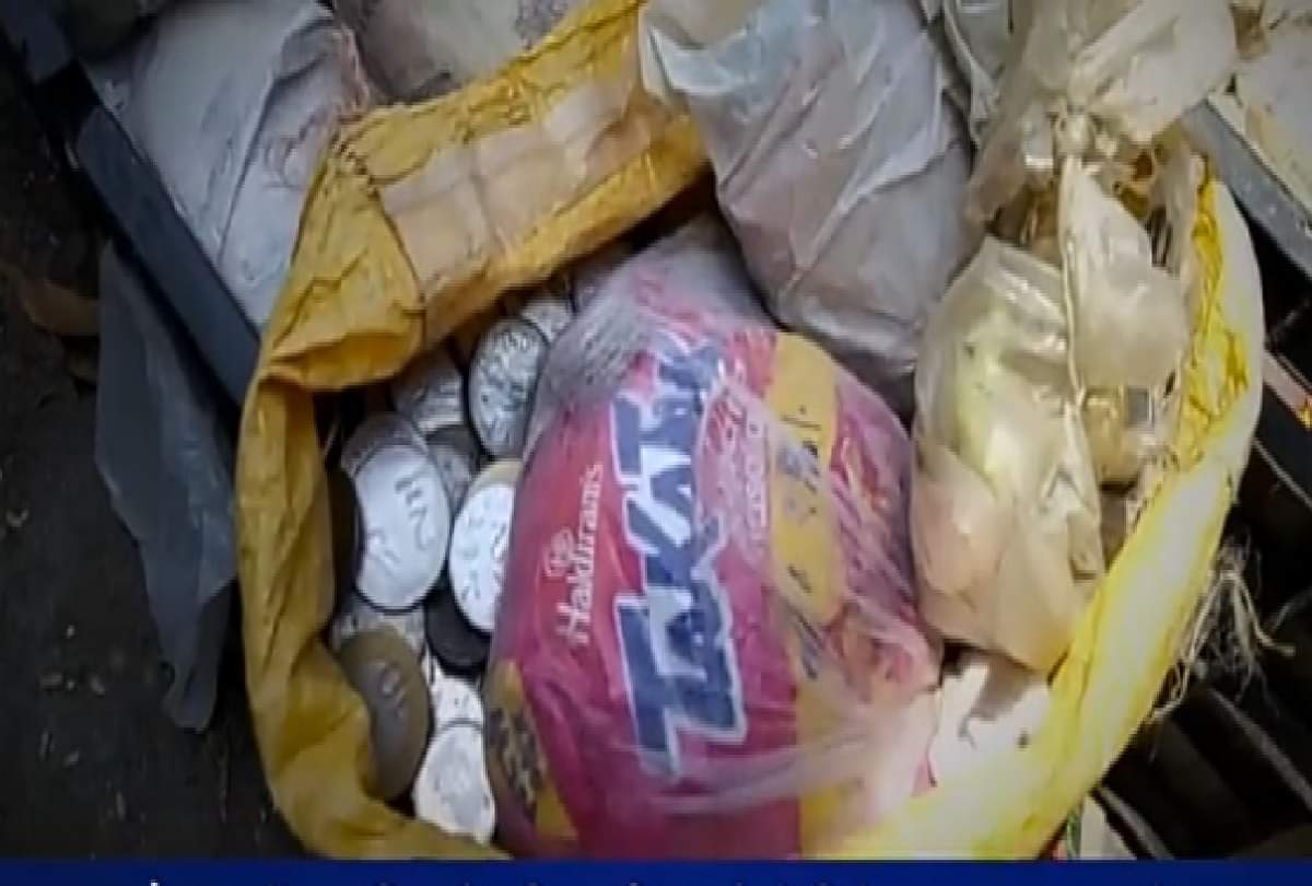 Jammu and Kashmir: This woman kept notes in full bags, used to live by begging herself