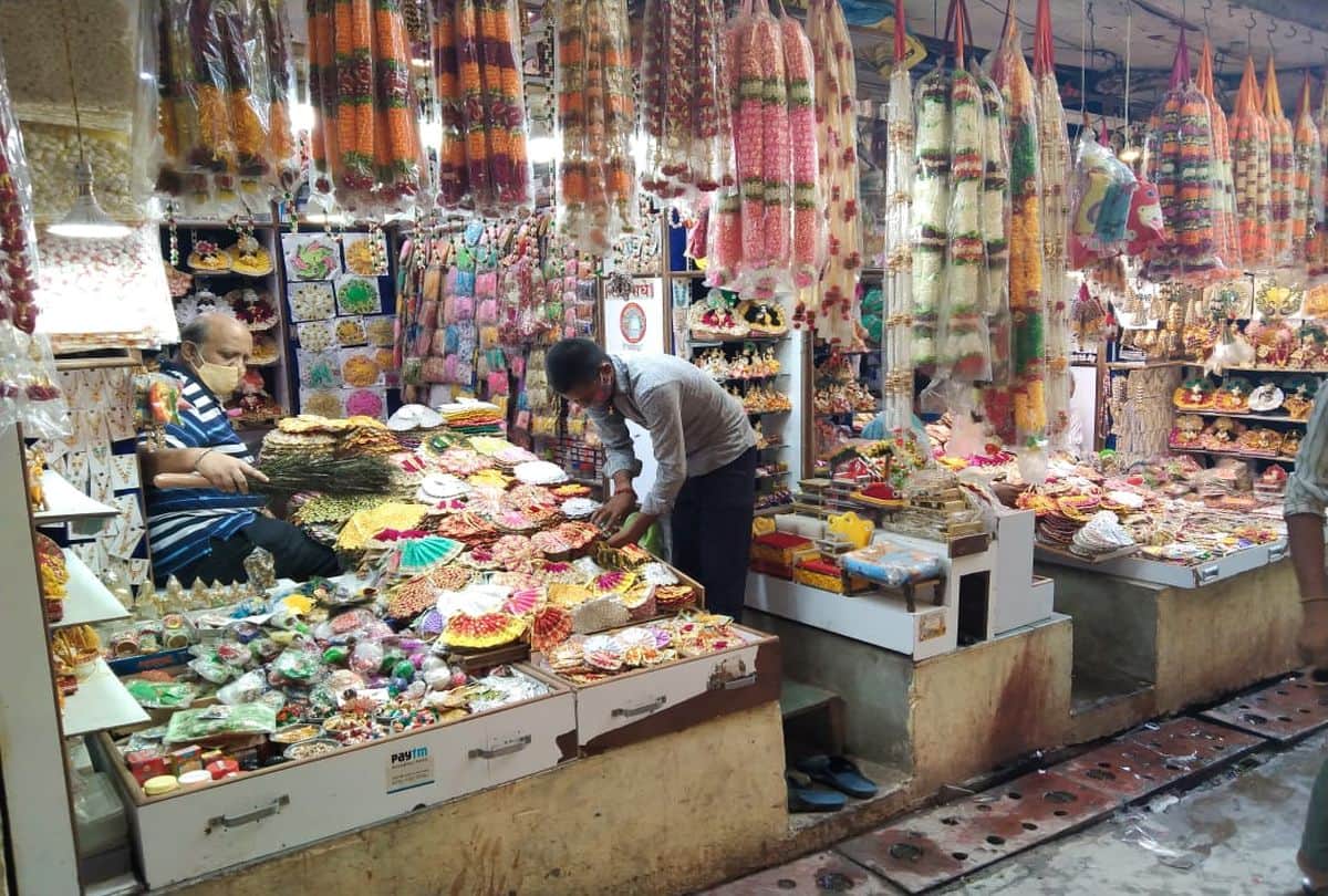 Banke Bihari Mandir Open After Corona Curfew From Today Devotees Darshan In Braj Temple