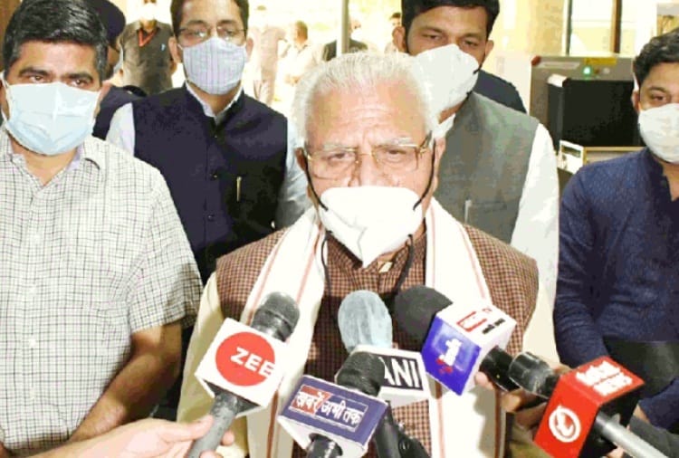 Haryana CM Manohar lal meets PM Modi and discussed on covid situation