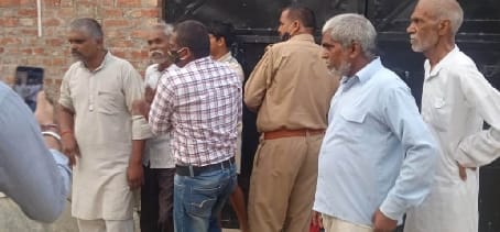 Attack on SDM Sadar and team to stop illegal mining, firing