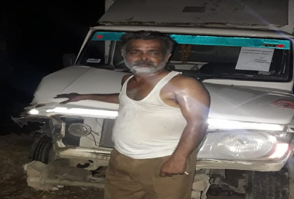 PDS dealer ration laden tractor collides with pickup in mirzapur driver injured