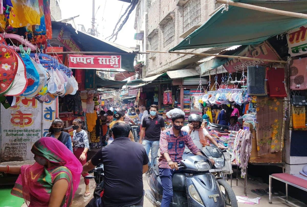First Day Of Unlock Agra People Reached In Market For Shopping