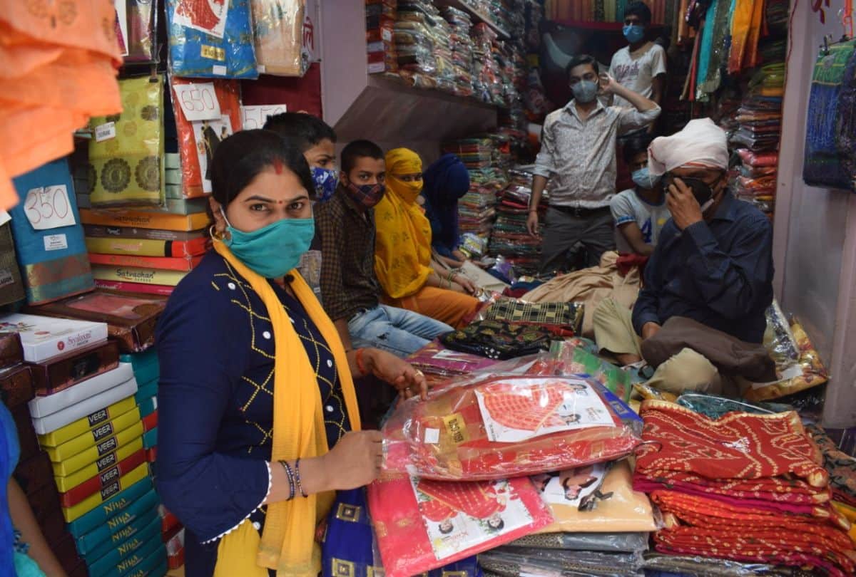 First Day Of Unlock Agra People Reached In Market For Shopping