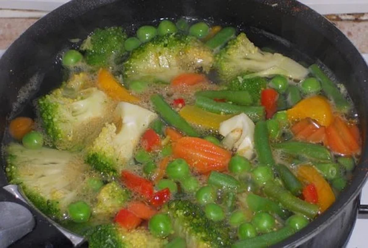 Diet tips boiled foods and green vegetables that are best for health