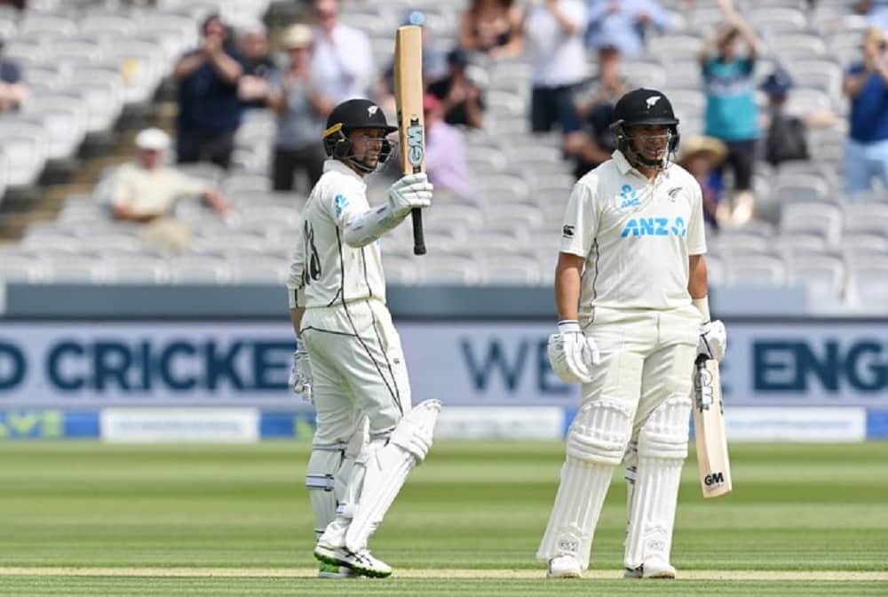 Devon Conway score a double hundred on Test debut
